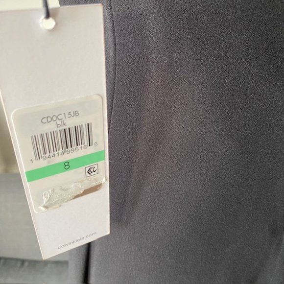 NWT Calvin Klein Solid Sleeveless Sheath with Front Cut Out Dress 8 Black - Picture 11 of 11